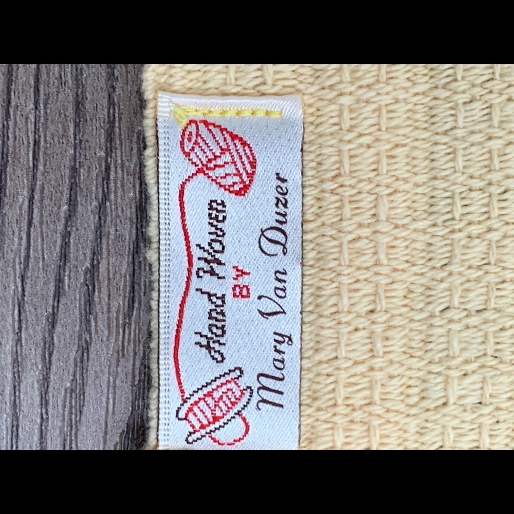 Table runner - Picture 5 of 7